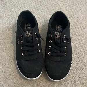 Bobs Womens Slip On Sneakers